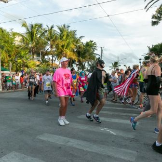 heroes and villains 5k 2015 keywest pictures   421